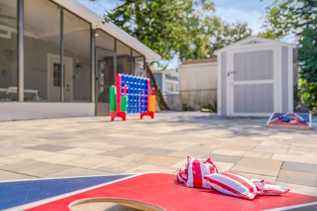 Cozy Bungalow With Patio & Grill, Private And Location Tampa Esterno foto