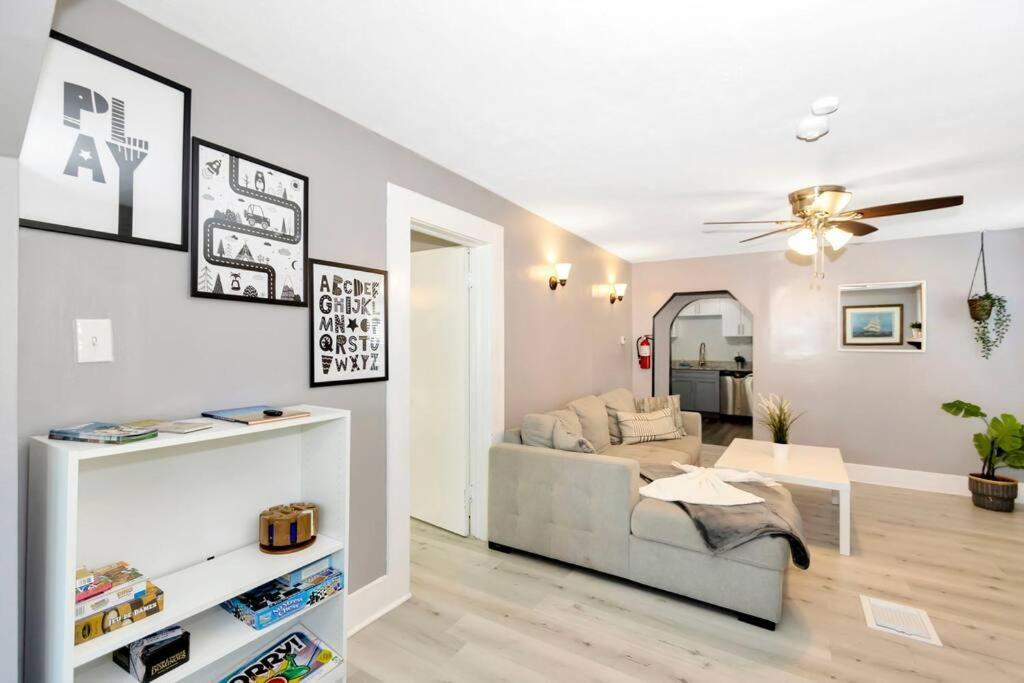 Cozy Bungalow With Patio & Grill, Private And Location Tampa Esterno foto