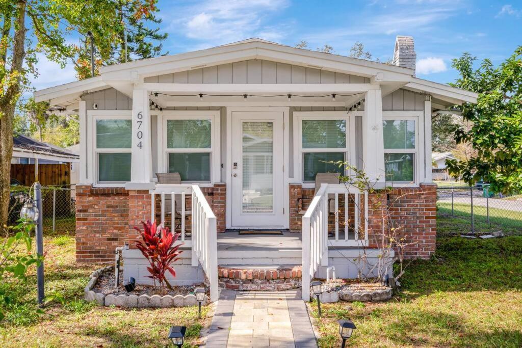 Cozy Bungalow With Patio & Grill, Private And Location Tampa Esterno foto